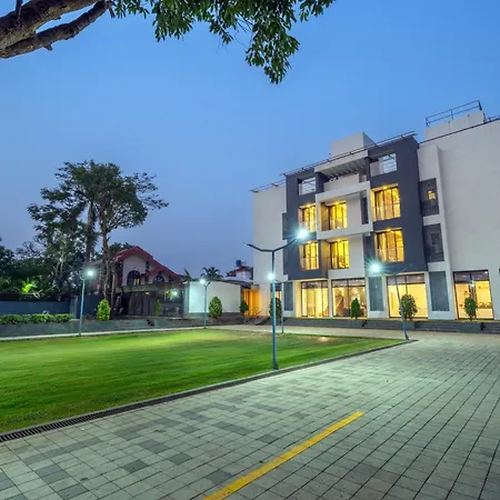 Treeo Resort Lonavala Pure Veg-3