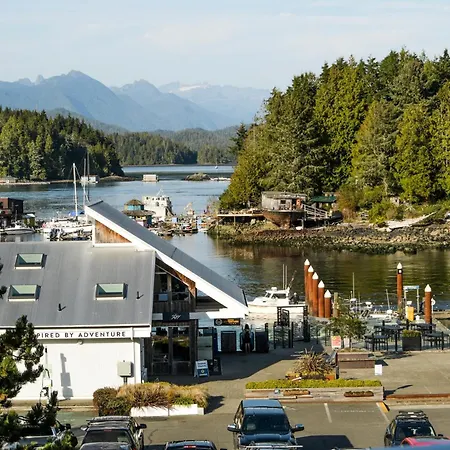 Tofino Resort + Marina-2