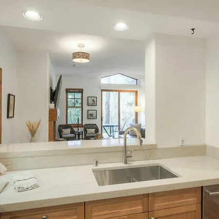 Lodge At Brookside, A Vail Resorts Property-3