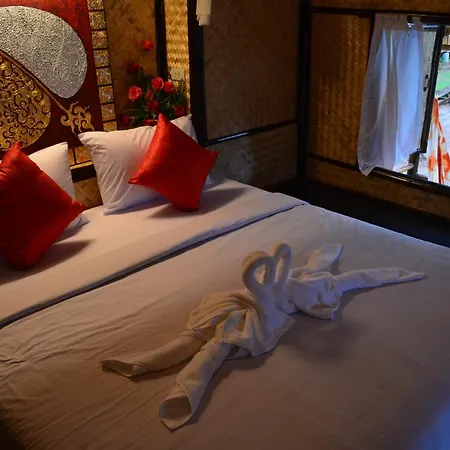 Eco Lanta Hideaway Beach Resort-3