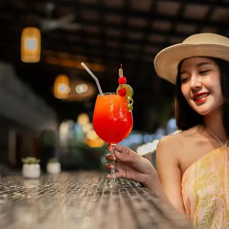 Kata Sea Breeze Resort - Sha Plus-3