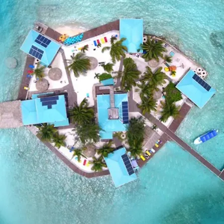 King Lewey'S Island Resort-3