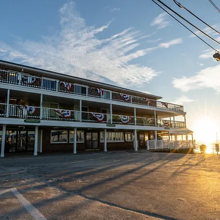 Norseman Resort On The Beach-2