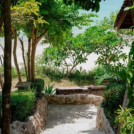 Phi Phi Phu Chalet Resort-2