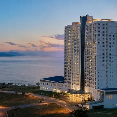 Arterra Hotel And Resort-3