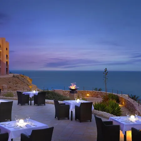 Al Husn Hotel Muscat - Managed By Hilton (Adults Only)-2