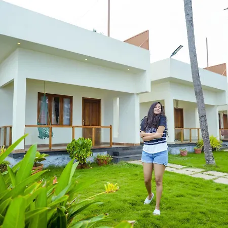 Solaris Beach View Resort & Spa By Voye Homes-3