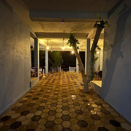 Oceanic Stay And Restaurant Gokarna-3