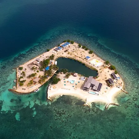 Bullock Island, Belize-2
