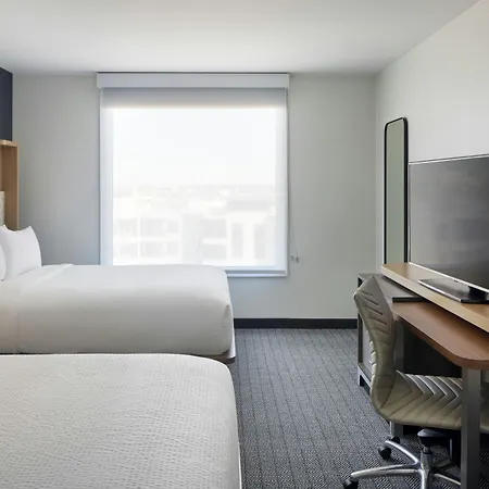 Courtyard By Marriott Across Universal Orlando-3