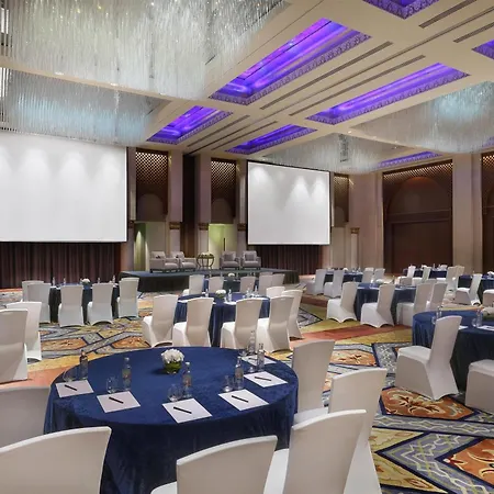 Hilton Muscat Al Bandar-2