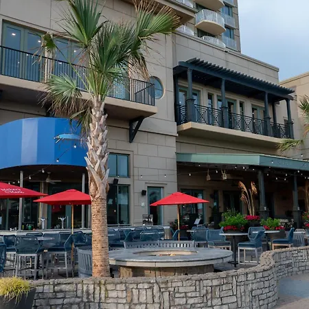 Hilton Virginia Beach Oceanfront-3