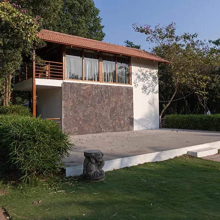 Brown Town Resort & Spa-3