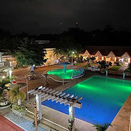 Cris Del Mar Resort-2
