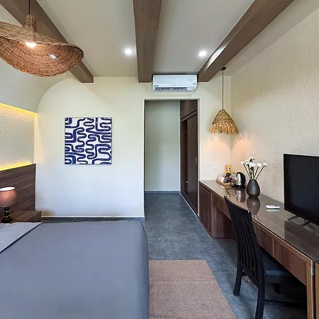 Sunshine Beach Resort-2