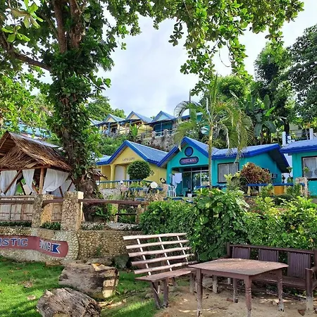 Artistic Beach Resort-3