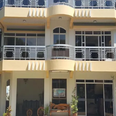 Apartelle De Francesca-3