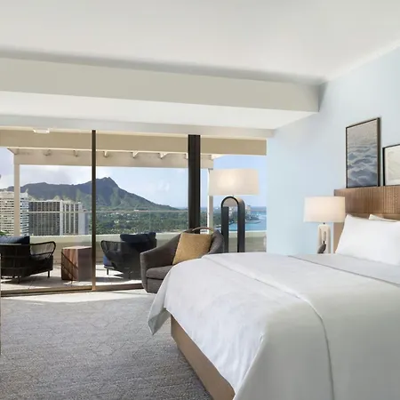 Moana Surfrider, A Westin Resort & Spa, Waikiki Beach-3