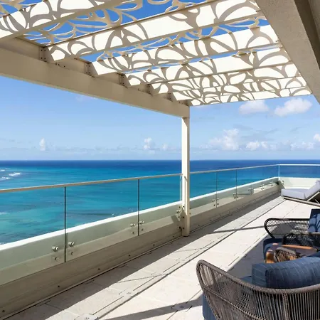 Moana Surfrider, A Westin Resort & Spa, Waikiki Beach-3