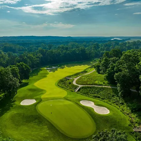 Lansdowne Resort And Spa-2