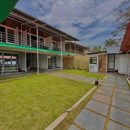 Omkar Beach Bungalow-2