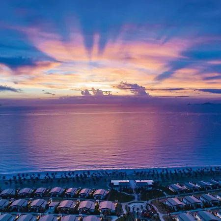 Moevenpick Resort Cam Ranh-2