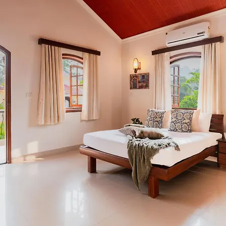 Aguada Anchorage - The Villa Resort, Candolim-3