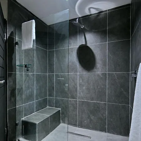 Seasons Golf, Leisure & Spa-2