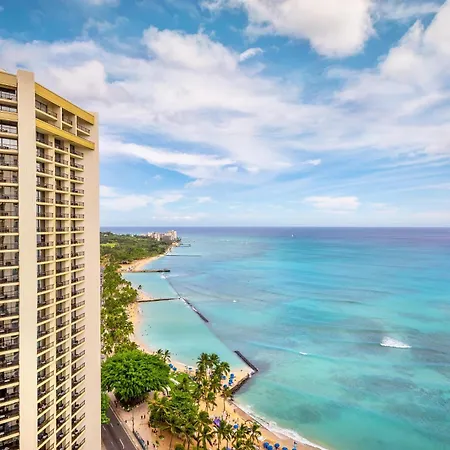 Hyatt Regency Waikiki Beach Resort & Spa-2