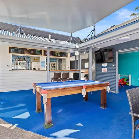 Grange Resort Hervey Bay-2