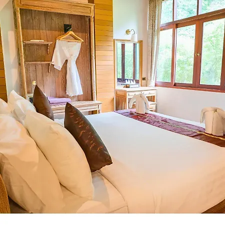 Chivapuri Beach Resort-2