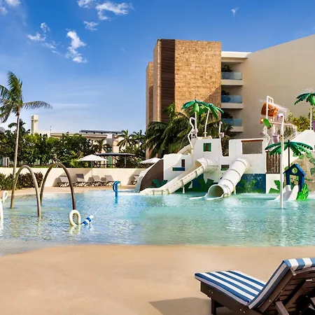 Grand Palladium Select Costa Mujeres-2