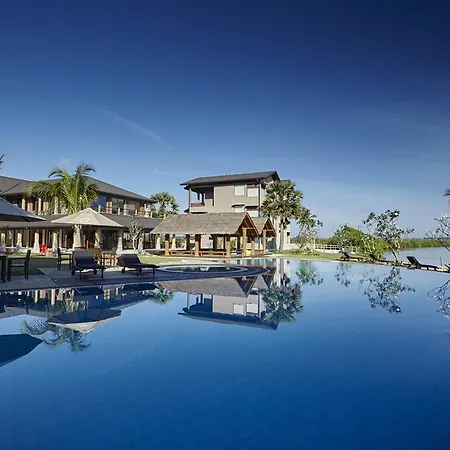 Amaranthe Bay Resort & Spa-3