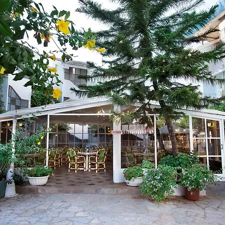 Avion Holiday Resort-3