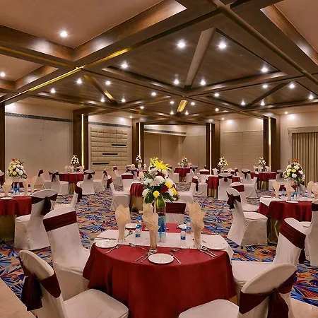 Glenview Resort Kasauli, A Member Of Radisson Individuals-3
