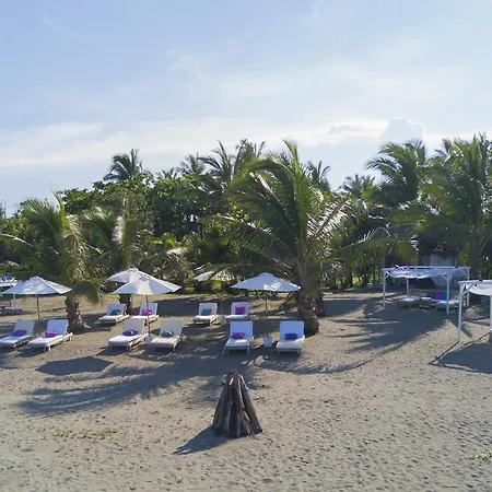 L'Sirene Boutique Resort-3