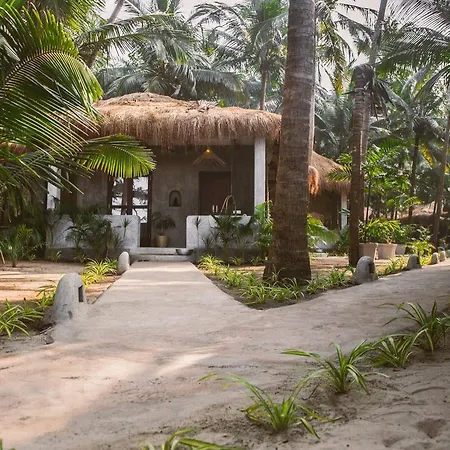 Palm Grove Beach Resort-3