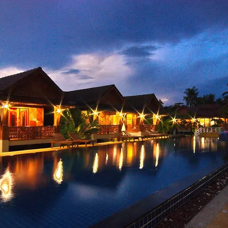 Sangsawan Palace Khaolak Resort-3