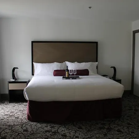 Regalia Hotel & Conference Center-2