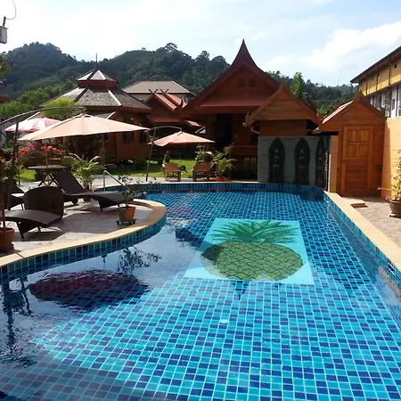Golden Teak Resort Baan Sapparot-2