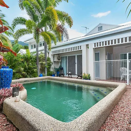 The Villas Palm Cove-Private Pool In Each Villa-2