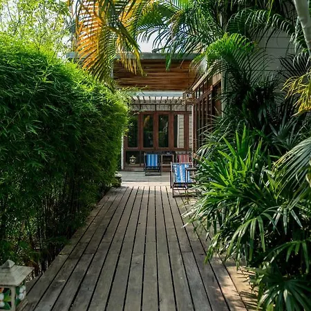 The Stage-Koh Chang-3