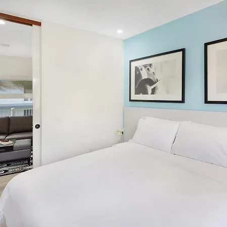 Ocean Treasure Beachside Suites-2