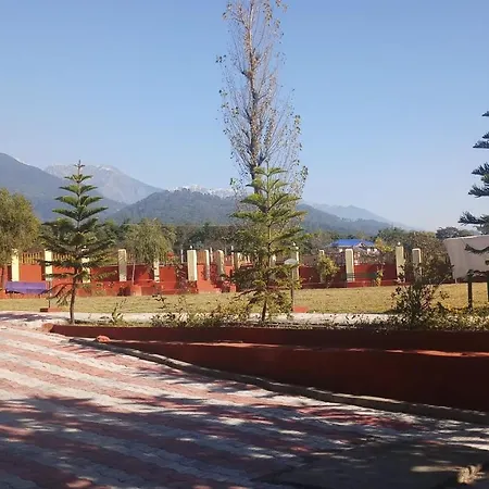 Pops Resort-3