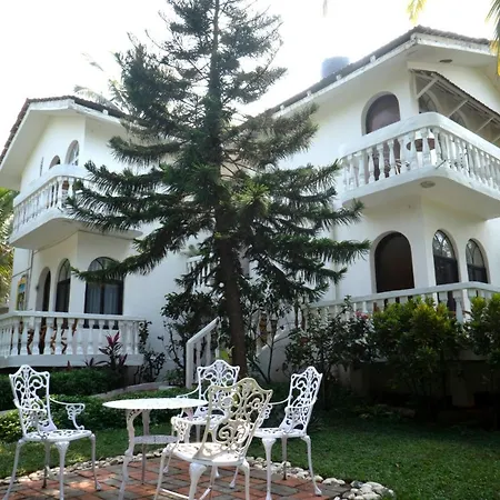 Colonia Santa Maria, A Club M Associate-2