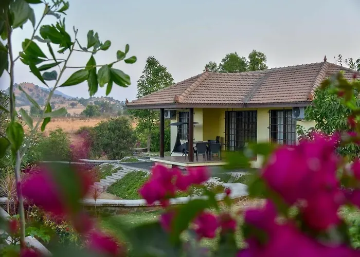 Jayshin Lake Vaitarna Resort - Igatpuri