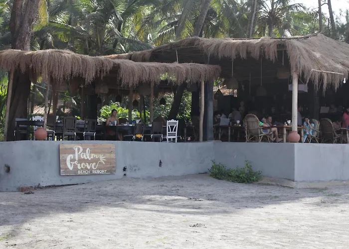 Palm Grove Beach Resort Mandrem