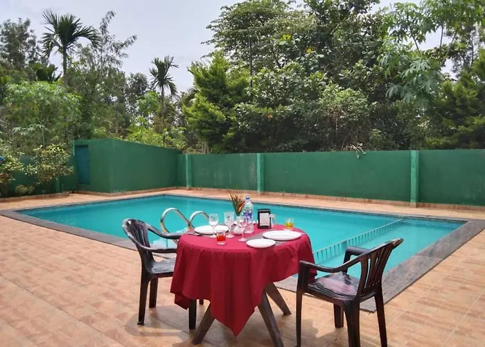 Palm Era Resorts Kushalnagar