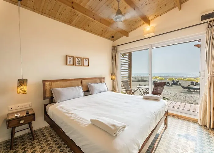 Morii By The Sea - Morjim Beach