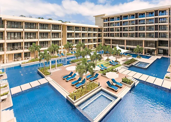 Henann Park Resort Balabag 